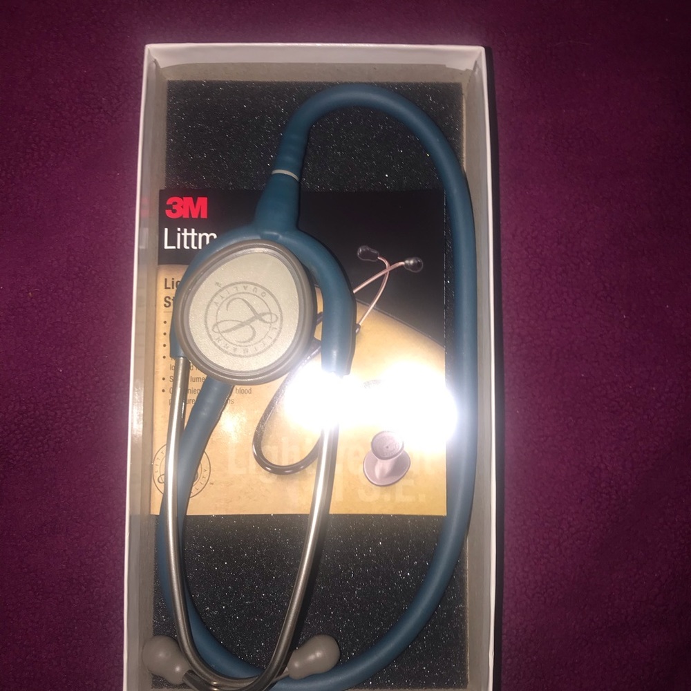 3M LITTMANN BRAND LIGHTWEIGHT SE STETHOSCOPE 💙